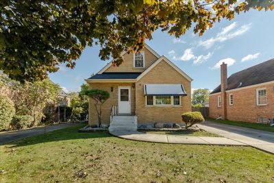 437 Granville Avenue, House other with 4 bedrooms, 1 bathrooms and 6 parking in Hillside IL | Image 1