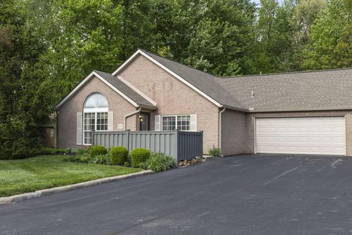 6113 Blendon Chase Dr, Westerville, OH, 43081-8664 | Card Image