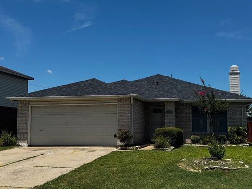 3116 Teodoro Dr, Grand Prairie, TX, 75052-8749 | Card Image