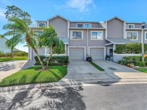 2-9472 Tara Cay Court, Seminole, FL, 33776 | Card Image