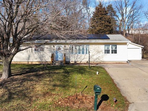 5840 Madsen Circle, Oregon, WI, 53575 | Card Image