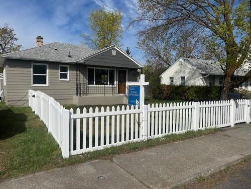 5521 N C St, Spokane, WA, 99205-7224 | Card Image