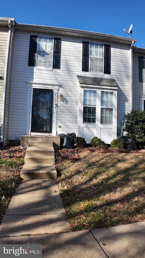 4222 Red Haven Rd, Baltimore, MD, 21208-5853 | Card Image