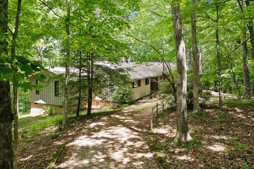 95 Poplar Ln, Sewanee, TN, 37375-2003 | Card Image