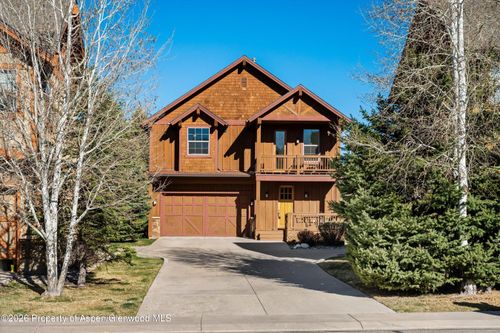 121 Whitehorse Dr, New Castle, CO, 81647-8430 | Card Image