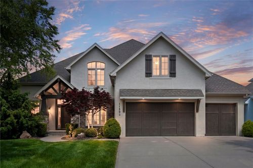 11500 W 166th St, Overland Park, KS, 66221-7970 | Card Image