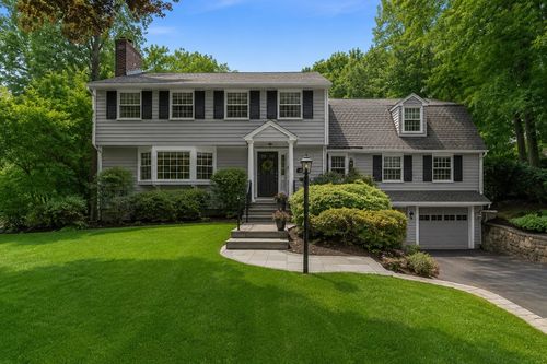 22 Tanglewood Rd, Wellesley, MA, 02481-2606 | Card Image