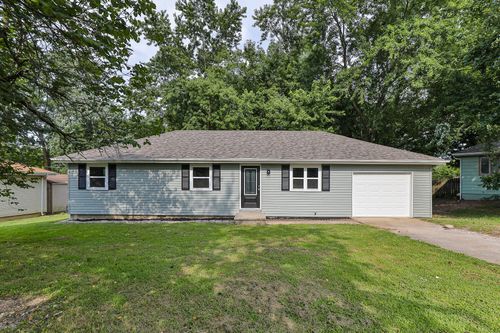 803 Lone Oak Cir, Nixa, MO, 65714-8652 | Card Image