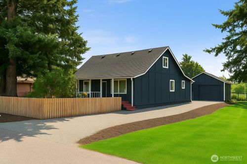 114 2nd Ave N, Algona, WA, 98001-4403 | Card Image