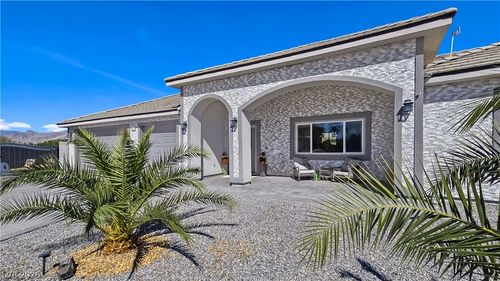 6611 Parkwood Ct, Pahrump, NV, 89061-7201 | Card Image