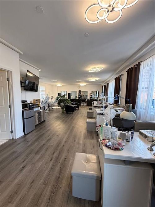 3063 Brighton 8th St, Brooklyn, NY, 11235-6592 | Card Image