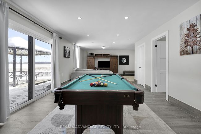 9755 Longwoods Rd, House other with 5 bedrooms, 3 bathrooms and 4 parking in London ON | Image 27