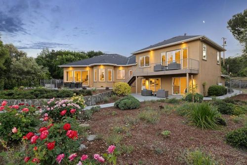 140 Ridgeway Rd, Woodside, CA, 94062-2340 | Card Image