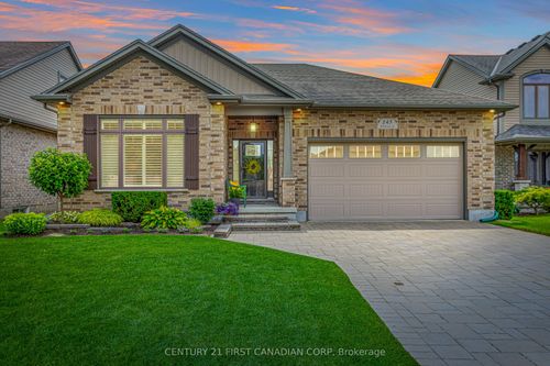 145 Watson St, Lucan, ON, N0M2J0 | Card Image