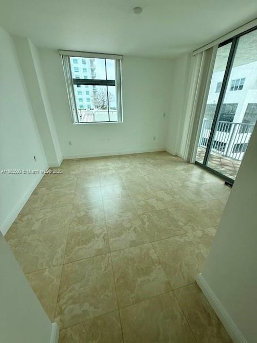 apt-401-140 Dixie Hwy, Hollywood, FL, 33020-7317 | Card Image