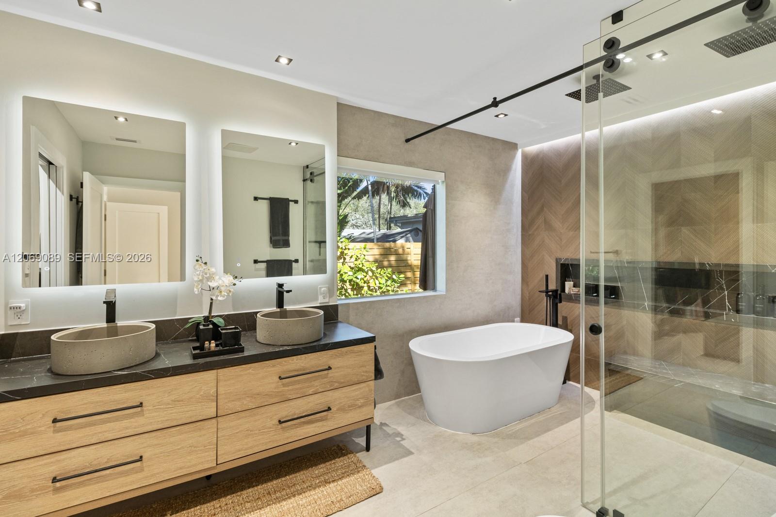 Residential Lease in Miami 4