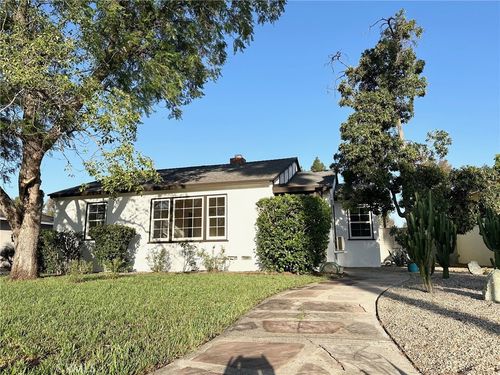 6539 Blucher Ave, Van Nuys, CA, 91406-6208 | Card Image