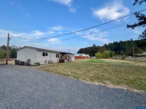 31365 Berlin Ridge Rd, Lebanon, OR, 97355-9775 | Card Image