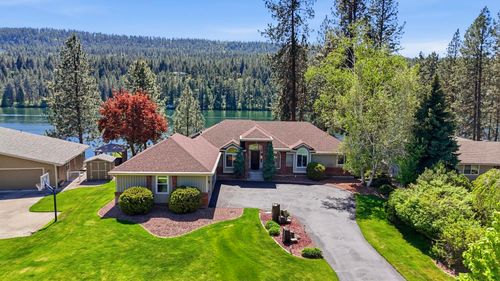 202 E Shore Rd, Nine Mile Falls, WA, 99026-9315 | Card Image