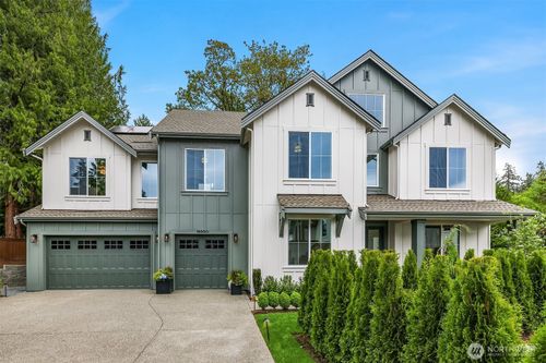 18660 Ne 53rd St, Redmond, WA, 98052-6116 | Card Image