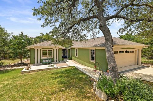 118 S John Bird, Blanco, TX, 78606-2117 | Card Image