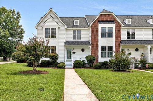 335 Myrtle St, Ashland, VA, 23005-2133 | Card Image