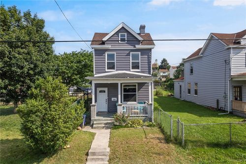 246 E 14th Ave, Homestead, PA, 15120-1719 | Card Image
