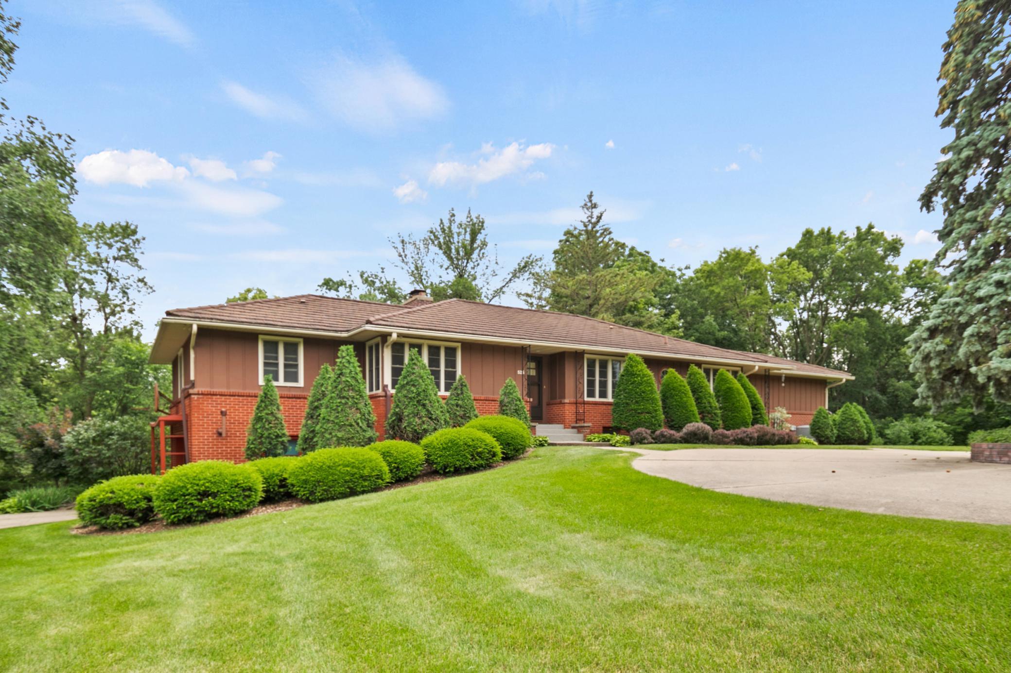 525 Ridge Rd, Sold in Owatonna - eXp Realty