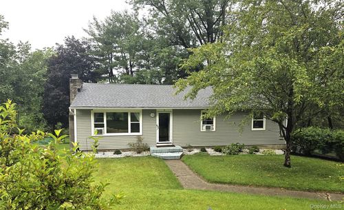 4 South Ct, Wappinger, NY, 12590 | Card Image