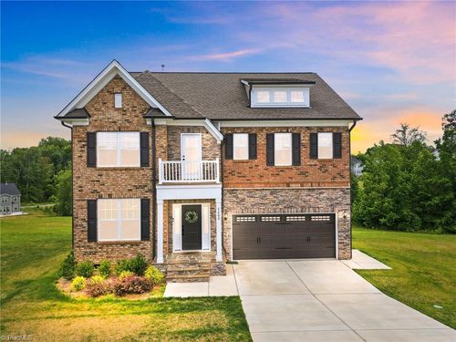 5400 Jumper Ct, Greensboro, NC, 27455-9377 | Card Image