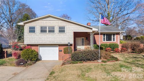 2016 Audrey Dr, Gastonia, NC, 28054-1920 | Card Image