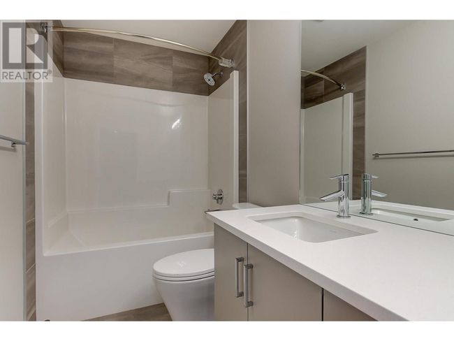 788 Acadia St, House other with 4 bedrooms, 3 bathrooms and 2 parking in Kelowna BC | Image 38
