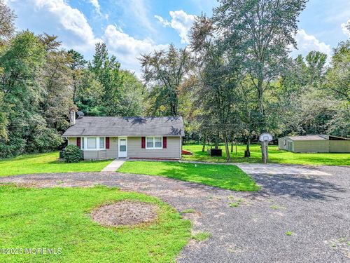 410 Lakehurst Rd, BROWNS MILLS, NJ, 08015-6054 | Card Image