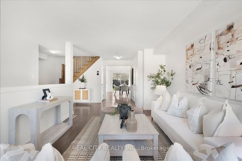 26 Crafter Cres, Stoney Creek, ON, L8J0H6 | Card Image