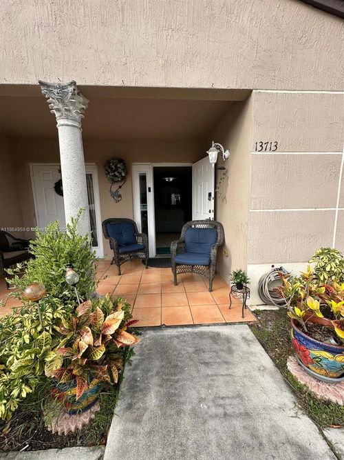 13713 Sw 171st Ln, Miami, FL, 33177-2194 | Card Image