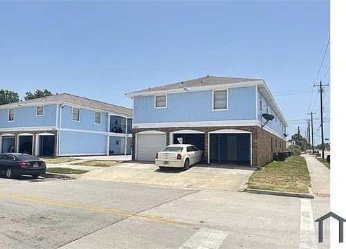 5-5225 Avenue R 1/2, Galveston, TX, 77551-5638 | Card Image