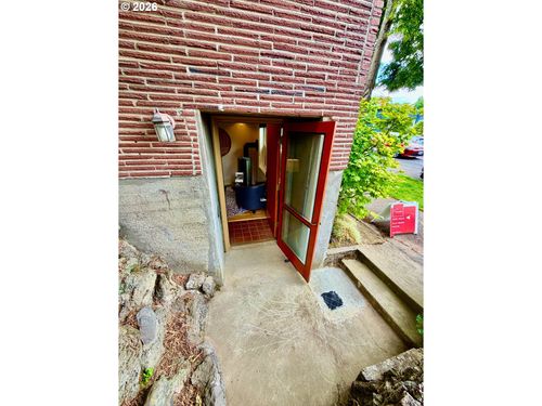 24-2025 Se Caruthers St, Portland, OR, 97214-5465 | Card Image