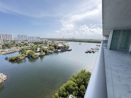 5-1008-330 Sunny Isles Blvd, Sunny Isles Beach, FL, 33160-5624 | Card Image