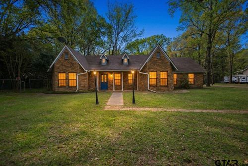 15938 Big Oak Bay Rd, Tyler, TX, 75707-7718 | Card Image