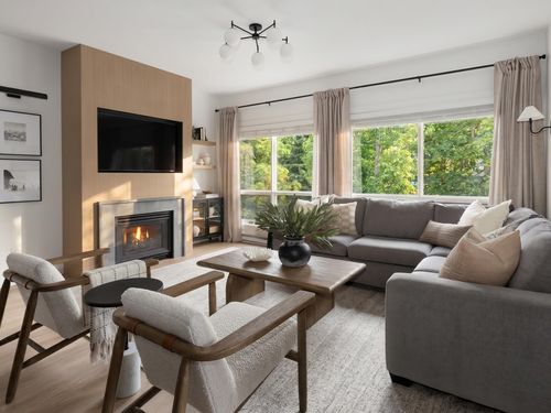 208-4365 Northlands Blvd, Whistler, BC, V8E1C4 | Card Image