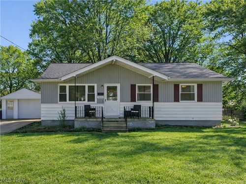 4003 Kenneth Rd, Stow, OH, 44224-3511 | Card Image