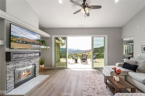 23164 Vista Ramona Rd, Ramona, CA, 92065-4064 | Card Image