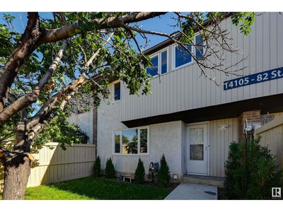 5 - 14105 82 St Nw, Townhouse with 3 bedrooms, 2 bathrooms and 1 parking in Edmonton AB | Image 1