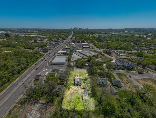 2009 Manchester Ave, Nashville, TN, 37218-2643 | Card Image