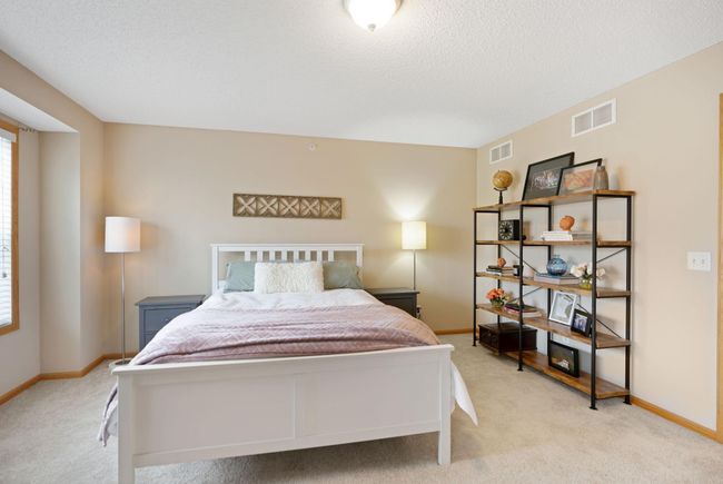 Primary Bedroom - Upper Level | Image 15