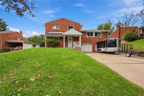537 Fieldstone Dr, Monroeville, PA, 15146-1631 | Card Image