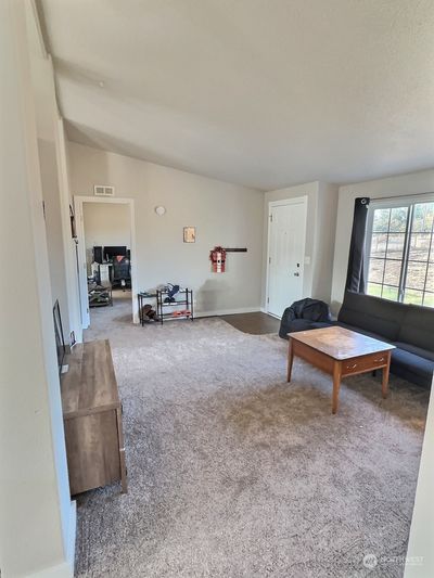 25459 W Highway 124, House other with 3 bedrooms, 2 bathrooms and null parking in Burbank WA | Image 3