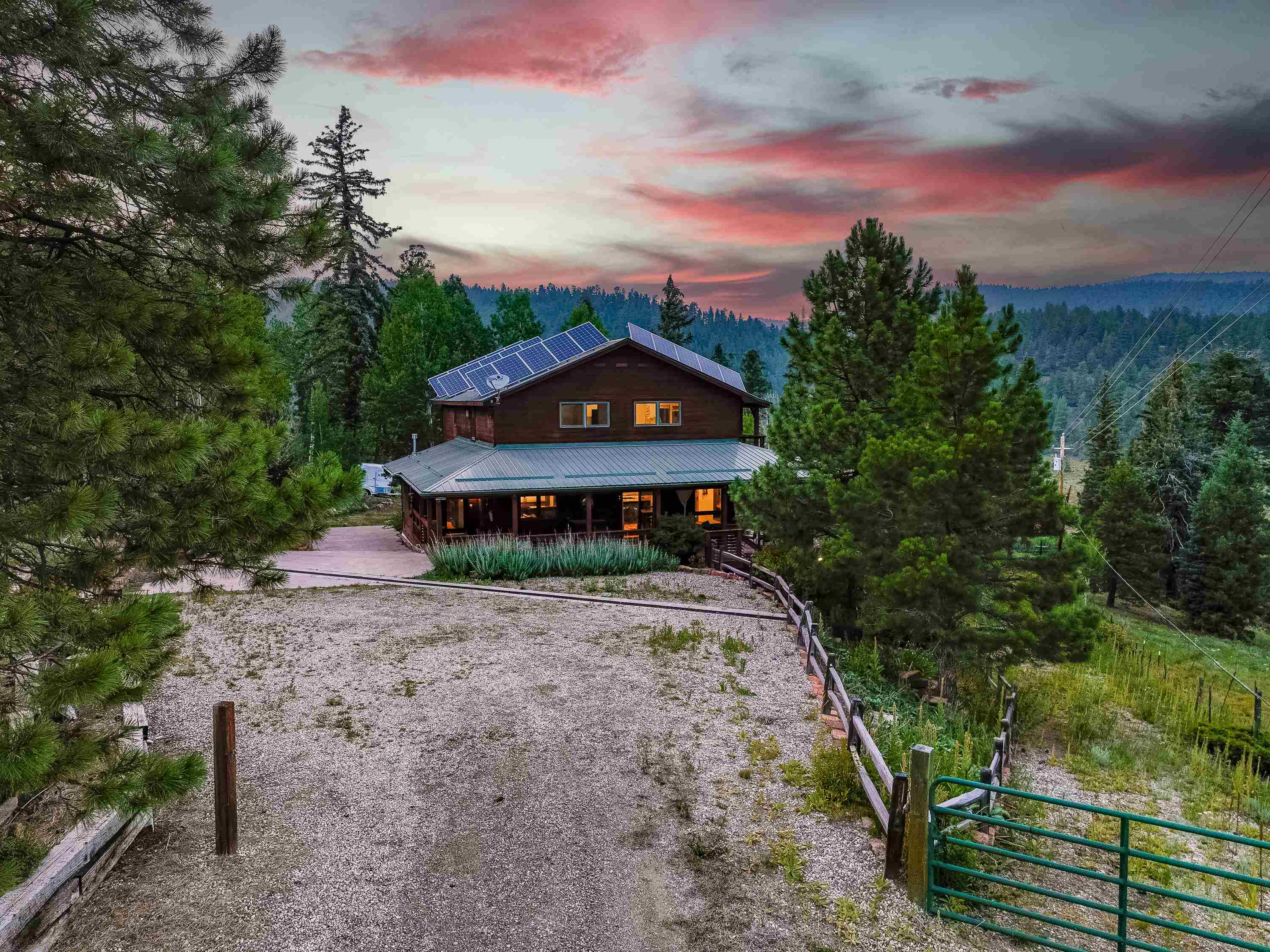 Lodge Rd, Taos, NM 87571