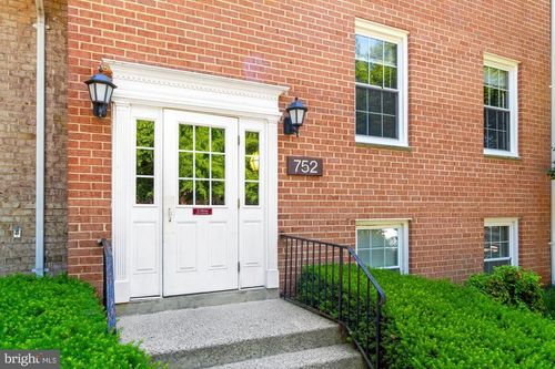 752-t1-752 Quince Orchard Blvd, GAITHERSBURG, MD, 20878-1529 | Card Image