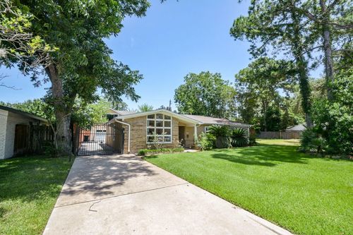 9906 Cedardale Dr, Houston, TX, 77055-6114 | Card Image
